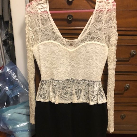 Formal Long-Sleeve Lace Peplum Dress - Picture 1 of 3